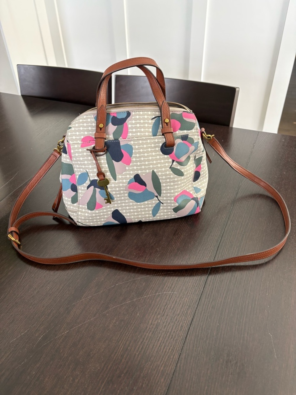 Fossil Crossbody Dome Satchel Floral Handbag Detachable Strap Key Charm - Picture 2 of 5